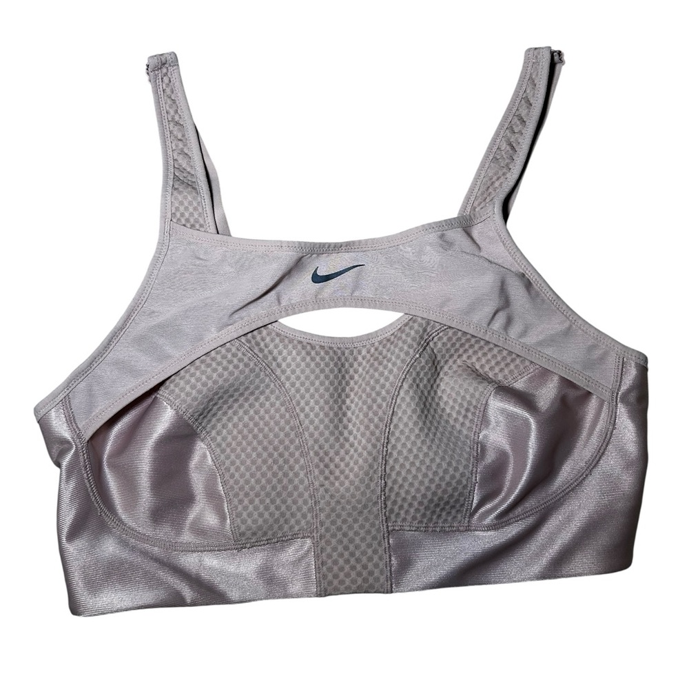 Nike Women's Light Pink Sports Bra Size Medium